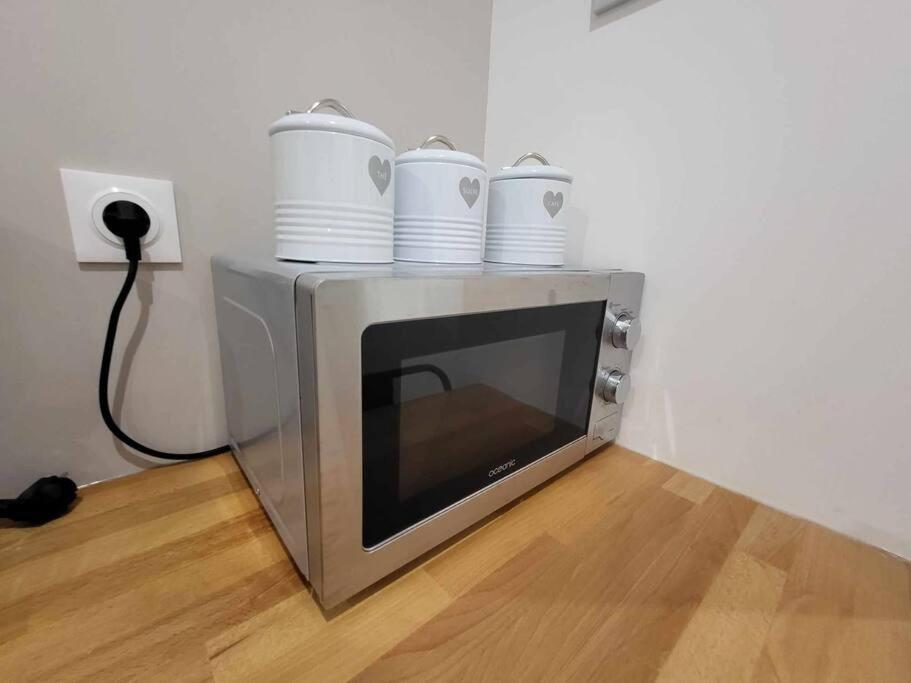 Appartement Canada 1 فالنسيان المظهر الخارجي الصورة